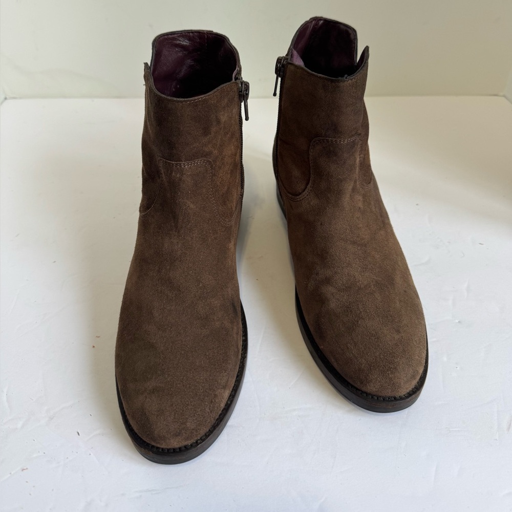 Progetto Brown Suede Ankle Boots. EU 36